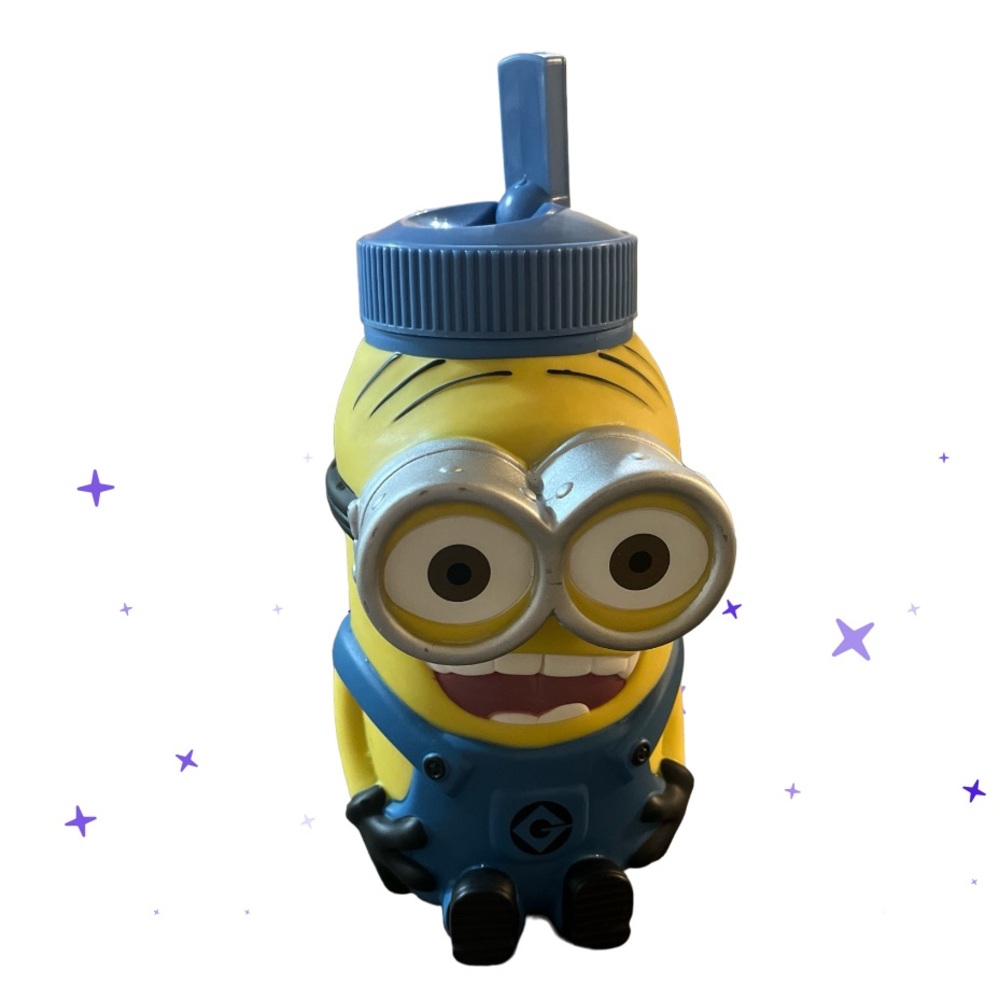 Despicable Me Minion Mayhem Water Bottle Thermos Universal Studios 8" 32oz Cup